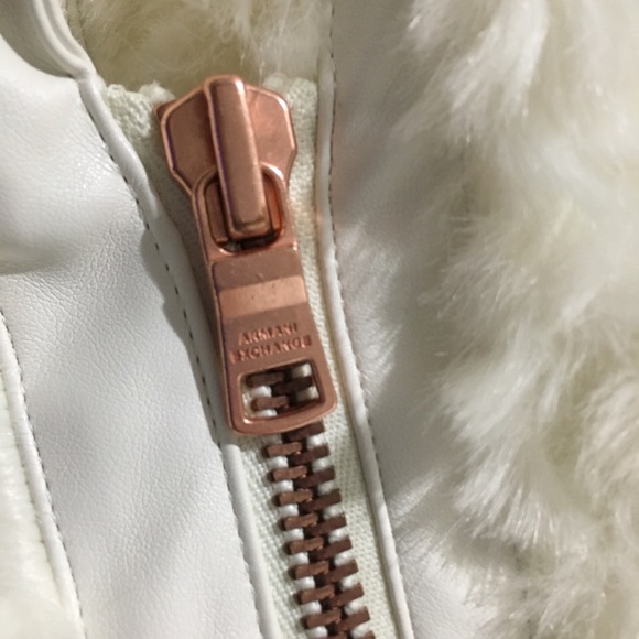 Sold🚫 Armani Exchange Coat - Picture 9 of 9